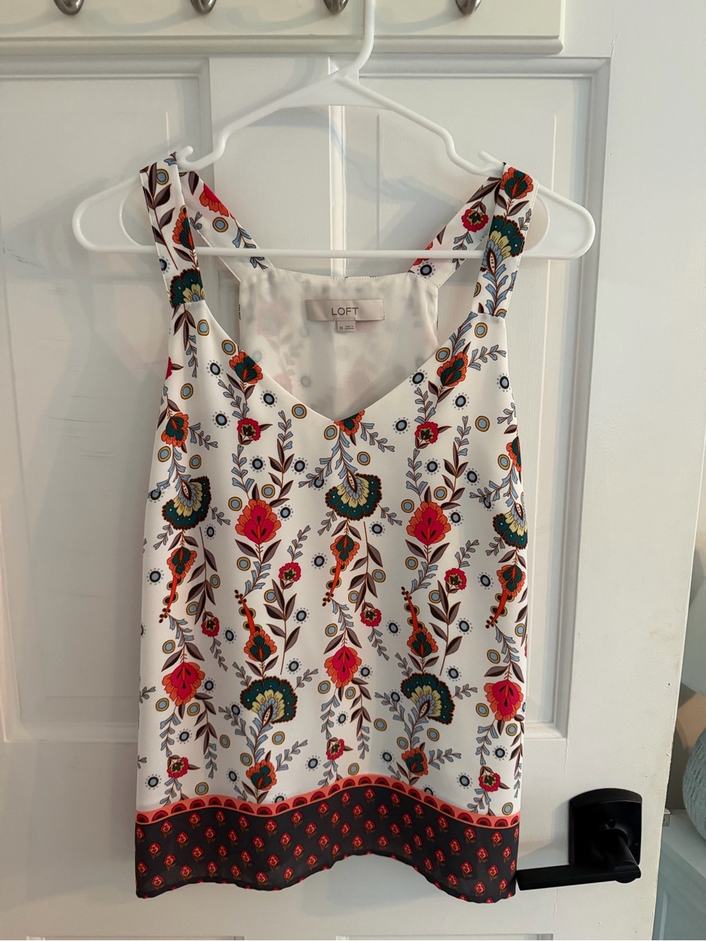 LOFT White Floral Print V-Neck Tank Top